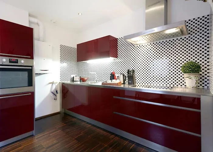 Apartment Penthouse 1 *