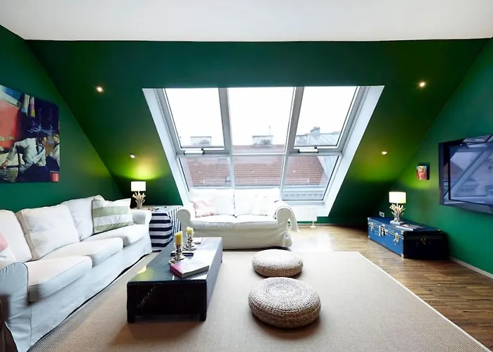 Penthouse 1 Apartment *